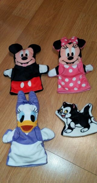 Disney Minnie Mouse Tell Me A Story Hand Puppets Mickey Minnie Daisy Duck Figaro 2