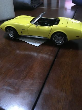 Franklin 1/24 1975 Corvette W/ Hand Tag Yellow W/ Box