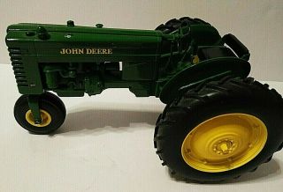 John Deere 1/16 Tractor Diecast Toy Metal Collectible