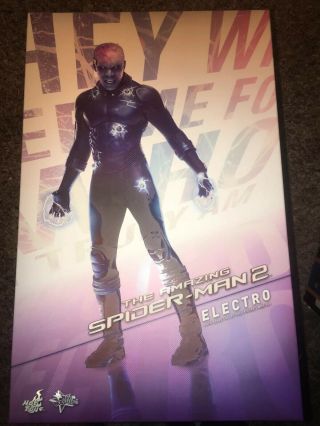 Hot Toys The Spider - Man 2 ELECTRO 1/6 Scale 3