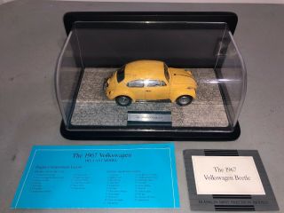 Franklin 1967 Volkswagen Beetle - 1/24 Scale With Case And