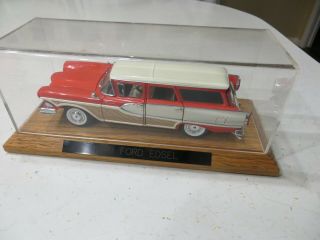 Danbury 1958 Ford Edsel Station Wagon W/display Case.