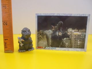 Sd Godzilla Godzilla With Card 30 - 5 - 23 Toho Kaiju Figure Japan