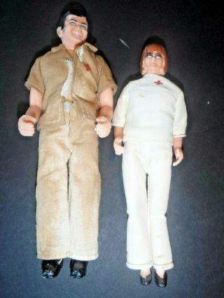 1974 Tonka Ambulance 3875 Paramedic Emt Pair M & F Dolls Figurines Red Cross