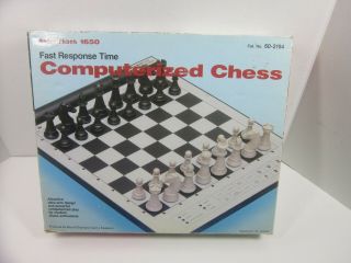 Computerized Chess Board Game Radio Shack 1650 - 60 - 2194