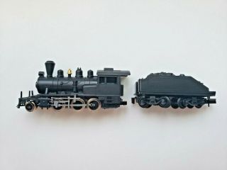 N Gauge Arnold 0 - 6 - 0 Steam Locomotive & Tender West Germany