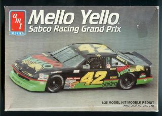 1991 Amt Ertl Pontiac Mello Yello Sabco Racing Grand Prix 1/25 Model Kit 8106