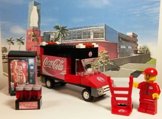 Lego Custom City Coca Cola Set.  Truck.  Vending Machine.  Minifigure & More