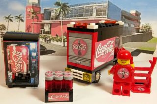 Lego Custom City COCA COLA SET.  TRUCK.  Vending Machine.  Minifigure & MORE 2