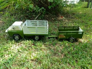 Vintage Nylint Farms Flat Bed Pickup Truck and Trailer Green Pressed Steel 4