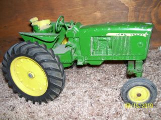 Ertl John Deere " 3020 " W/f Farm Toy Tractor 1:16 Scale