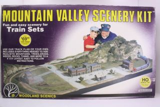 Woodland Scenics Ho Scale Mountain Valley Scenery Kit