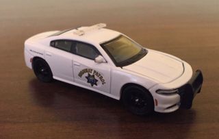 1:64 California Highway Patrol Dodge Charger Greenlight Loose