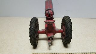Toy Ertl or Eska Farmall 560 row crop tractor with out a fast hitch 5