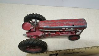 Toy Ertl or Eska Farmall 560 row crop tractor with out a fast hitch 6