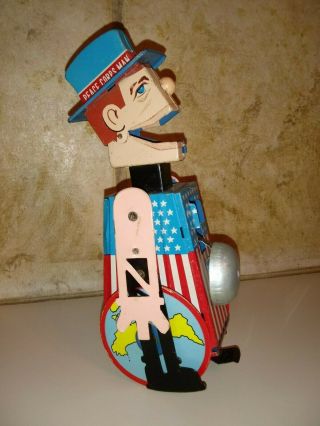 1950s SY JAPAN TIN LITHO WINDUP TRAVELING SAM THE PEACE CORPS MAN ROBOT - 3 DAY NR 2