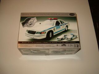 Testors 1/24th Scale Ford Crown Victoria Police Car.  Nypd,  Chicago,  Denver Decals.