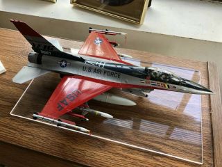 Built 1/72 Monogram F - 16c Fighting Falcon