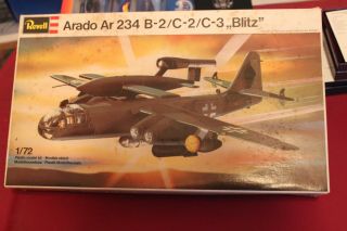 1977 Revell German Arado Ar 234 B - 2/c - 2/c - 3 Blitz 1/72 Plastic Model Kit