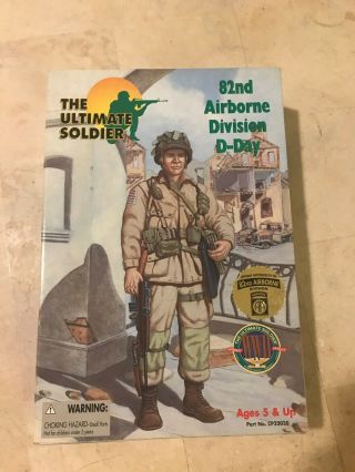 1999 21st Century Toys The Ultimate Soldier 82nd Airborne Division D - Day Figure