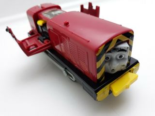 Crash & Repair Salty Thomas & Friends Trackmaster Motorized Train 2013 Mattel
