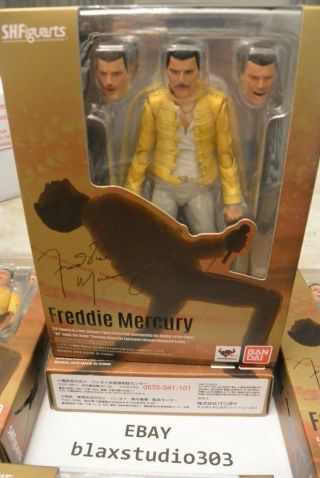 S.  H Figuarts Freddie Mercury Queen Figurine Neuf Bohemian Rhapsody Sh