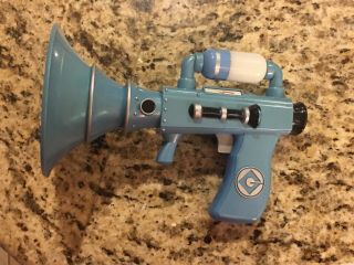 Despicable Me 3 Fart Blaster Minion Gadget Gun Lights & Sound