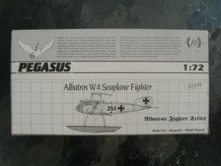Pegasus 1/72 Albatros W.  4 Seaplane Fighter W/metal Parts 2017