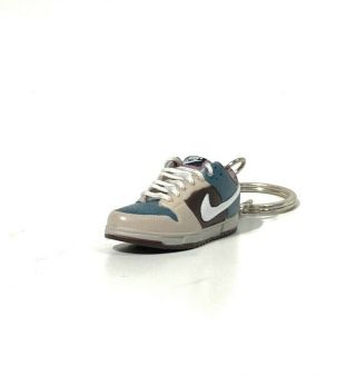 Madxo 3d Mini Sneaker Keychain Nike Dunk Low Pro Sb Futura 1:6 Scale 01 - 05
