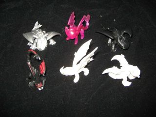 The Hidden World Mini Dragons Blind Bags.  Ultra Rare Silver Chase And Pink