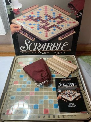 Scrabble Deluxe Edition Turntable Board Game 1989 Milton Bradley
