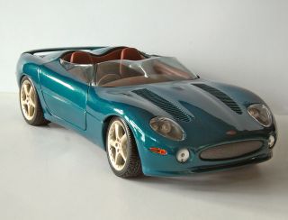 Jaguar Xk180 Roadster - Teal - (xk 50th Annv.  Concept) 1:18 Diecast (maisto Se) No Box