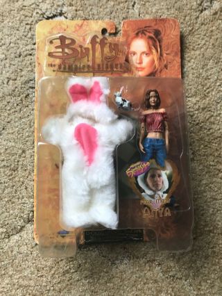 Buffy The Vampire Slayer Anya Bunny Suit Previews Exclusive Fear Itself 2004