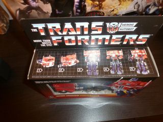 Transformers G1 Optimus Prime Walmart Reissue 2 6