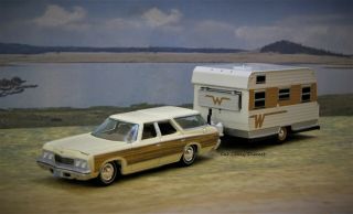 1973 Chevy Caprice Estate Wagon Winnebago Camper Custom 1/64 Collectible Model