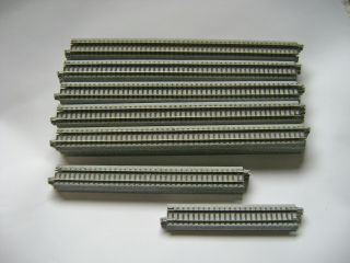 Kato N Scale Track 1 - 31 Sections Of Straight Track