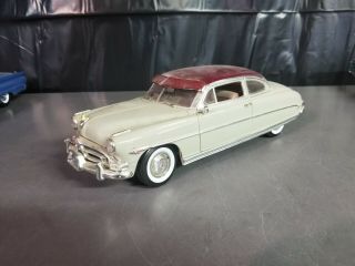 Highway 61 / Die - Cast Promotions - 1952 Hudson Hornet Club Coupe - 1/18