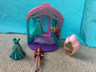 Disney Princess Little Kingdom Ariel ' s Flip n Switch Castle Playset 3