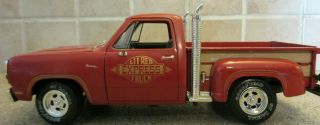 1978 American Muscle Ertl Dodge Pick Up Truck Lil Red Express 1/18