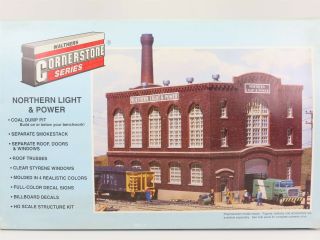 Ho Scale 1/87 Walthers 933 - 3021 Northern Light & Power Model Building Kit