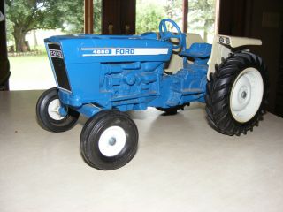 Euc Vintage 70s Ertl Ford 4600 Diecast Metal Farm Tractor