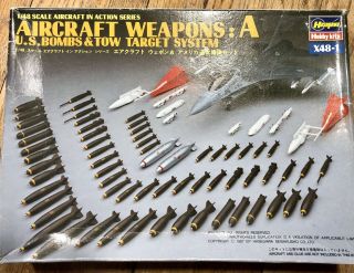 Hasegawa Aircraft Weapons A Us Bombs 1/48 Scale Kit Opened