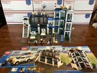 Lego 7498 City Police Station 100 Complete 3 Of 4 Instructions