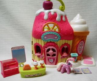 My Little Pony Sweet Shoppe Playset Accessories Ponyville 2006