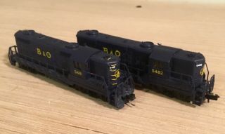 (two) - Lifelike N Scale Gp 18’s Customer Painted And Decaled For B&o - 2 ’s