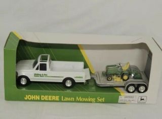 1:32 John Deere 455 Lawn Garden Tractor Ford Truck Mowing Set Ertl Toy Walters