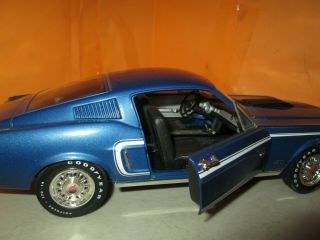 Ertl American Muscle Limited Edition 1969 Ford Mustang GT 1:18 Diecast NO Box 6
