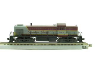 N Scale Kato Powered Diesel Locomotive Rs - 2 Canadian Pacific