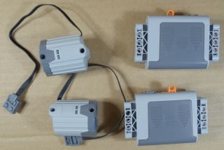 2 Lego Technics Motors With Battery Boxes (see Pictures & Description)