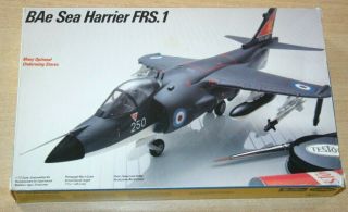 40 - 367 Testors Fujimi 1/72nd Scale Bae Sea Harrier Frs.  1 Plastic Model Kit